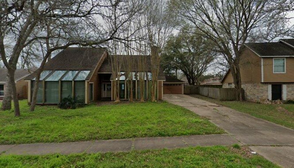 1831 Morton League Rd, Richmond, TX 77406