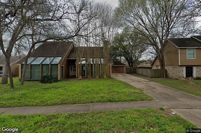 1831 Morton League Rd, Richmond, TX 77406