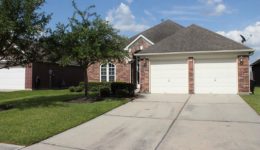 20002 Shore Meadows Ln, Richmond, TX 77407