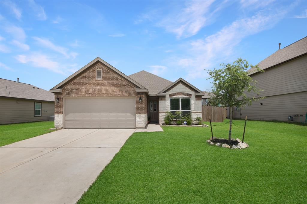 2630 Zephyr Ln, Rosenberg, TX 77471